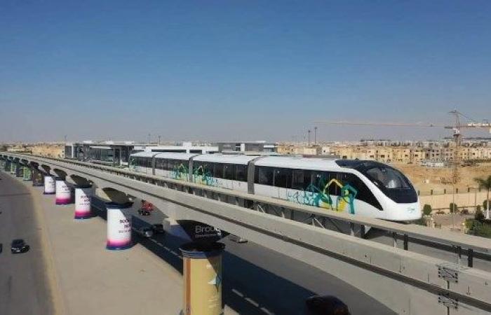 وزارة النقل: استمرار التشغيل التجريبي لمونوريل شرق النيل بدون ركاب