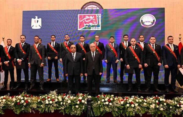 تكريم بعض أعضاء النيابة العامة وموظفيها المتميزين على مستوى الجمهورية| صور