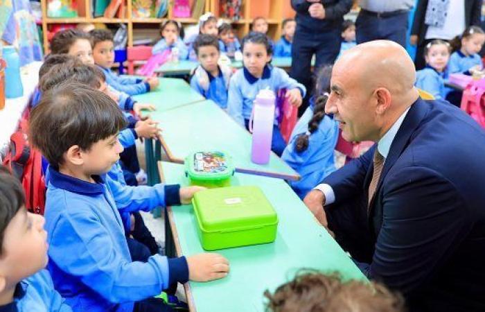 وزير التربية والتعليم يقرر إجراءات جديدة لتبسيط المناهج للطلاب