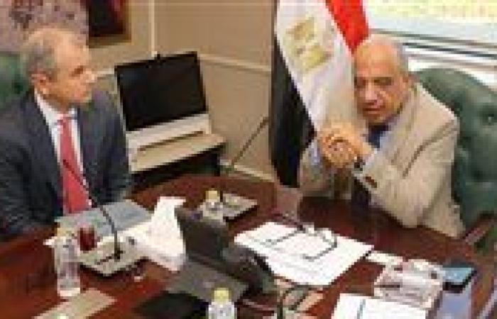 وزير الكهرباء يبحث زيادة استثمارات «الكازار» الإماراتية بمجالات الطاقة المتجددة