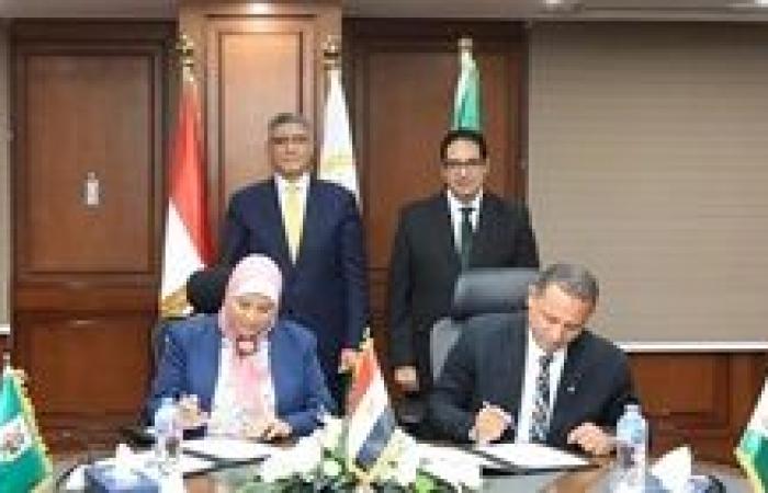 محافظة الجيزة توقع بروتوكول تعاون مع جامعة القاهرة لتعقيم الكلاب الضالة بأساليب علمية