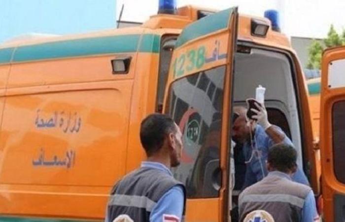 سقوط طالبة من الطابق الثاني يهز مدرسة بالفرافرة في الوادي الجديد