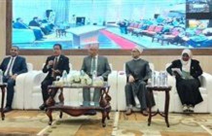 محافظ القليوبية ورئيس جامعة بنها يشهدان انطلاق مبادرة "صحح مفاهيمك"