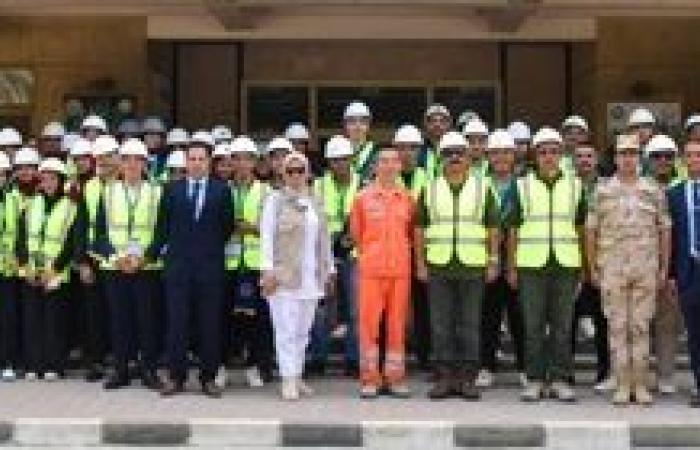 القوات المسلحة تنظم زيارتين لعددمن أعضاء هيئة التدريس وطلبة جامعتى المنصورة وبنى سويف إلى الأكاديمية العسكرية المصرية