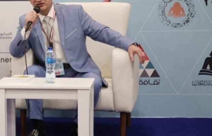 فاديم تروخيم: منتدى البريكس الثقافي منصة لتعزيز الحوار الأدبي بين الشعوب