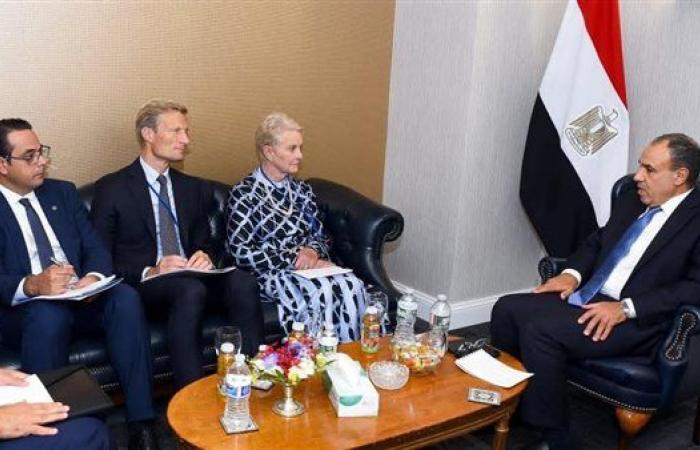 بناء مركز عالمي لتخزين وتوريد وتجارة الحبوب على الأراضي المصرية لضمان أمن الغذاء