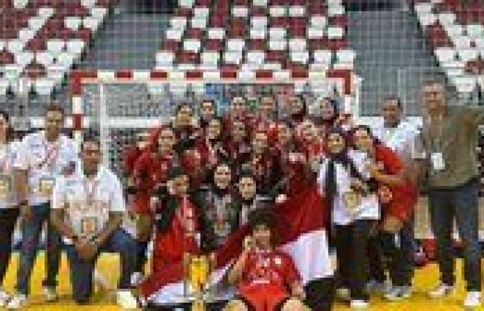 رئيس اتحاد اليد : تتويج منتخب الناشئات ببطولة إفريقيا إنجاز جديد والقادم أفضل