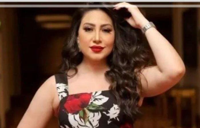 ضبط المطربة بوسي في مطار القاهرة (تفاصيل)