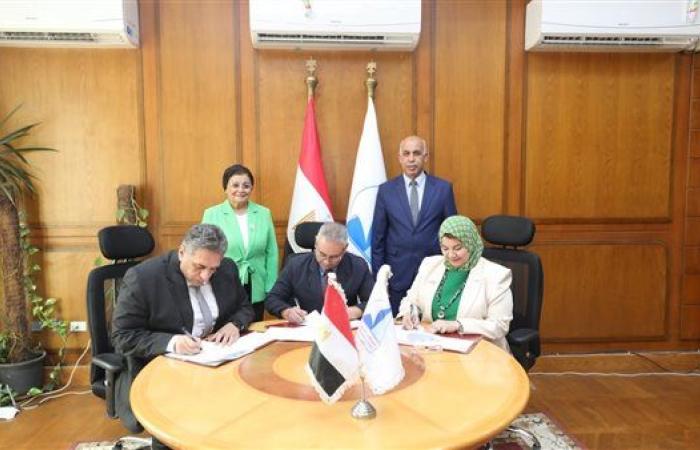 رئيس جامعة كفر الشيخ يستقبل نائب وزير الصحة والسكان لبحث سبل التعاون