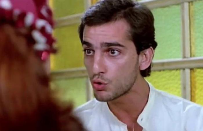 فارس الأداء الهادئ.. ذكريات خالدة في ذكرى رحيل هشام سليم