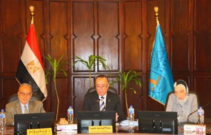 مجلس الدراسات العليا بجامعة الإسكندرية يناقش مؤشر نزاهة البحث العلمي