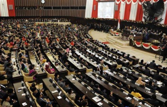 البرلمان الإندونيسي يقر موازنة 2026 بإنفاق يصل إلى 231.5 مليار دولار