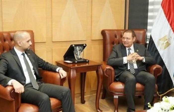 من أجل قطاع صحي مستدام.. بروتوكول تعاون بين الاعتماد والرقابة الصحية و"حماة الأرض'"