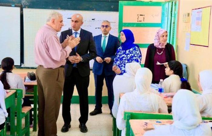 بعد افتتاح مدرسة ببلبيس.. وزير التعليم يتفقد عدد من المدارس بمحافظة الشرقية