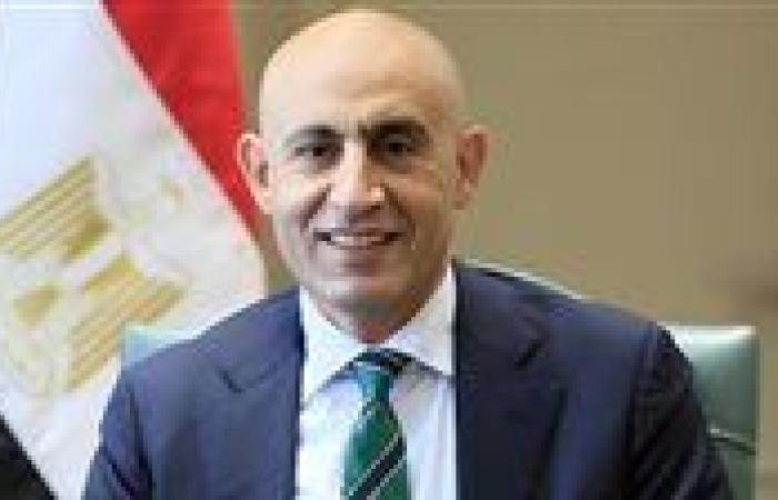 حالة فردية.. التعليم ترد على واقعة إجبار أولياء الأمور على توقيع إقرار بسداد المصروفات الدراسية