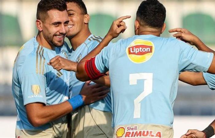 الأهلي ينهي الشوط الأول متقدماً على حرس الحدود بثنائية مقابل هدف في الدوري الممتاز