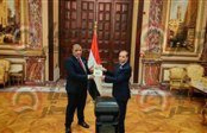 نائب الإصلاح والتنمية محمد ثابت يتسلم كارنيه عضوية مجلس الشيوخ 2025..صور