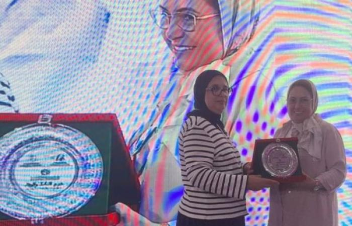 اعترافا بخدماته ومجهوداته.. وزارة التجهيز والنقل تكرم المرحوم المفتش توفيق الكوكبي