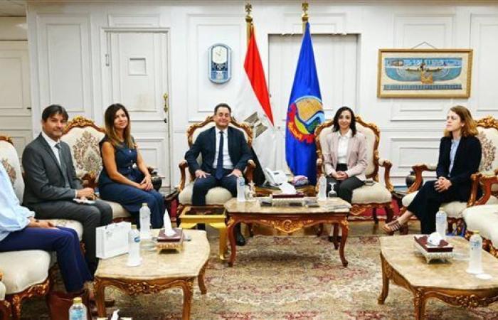 محافظ البحيرة تستقبل السفير الفرنسي لتفقد مشروعات التعاون الدولي ومعالم رشيد