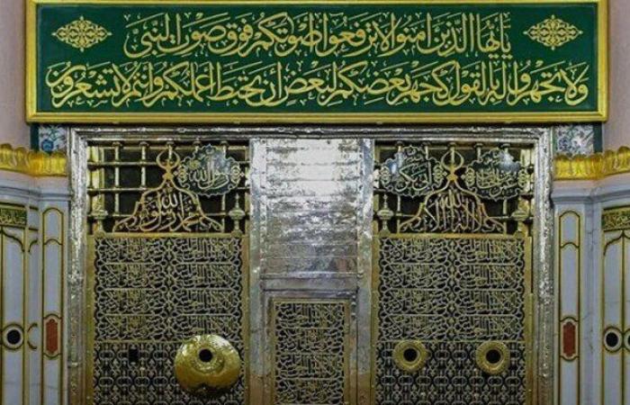 «لو رايح تزور الرسول».. دعاء دخول الروضة الشريفة