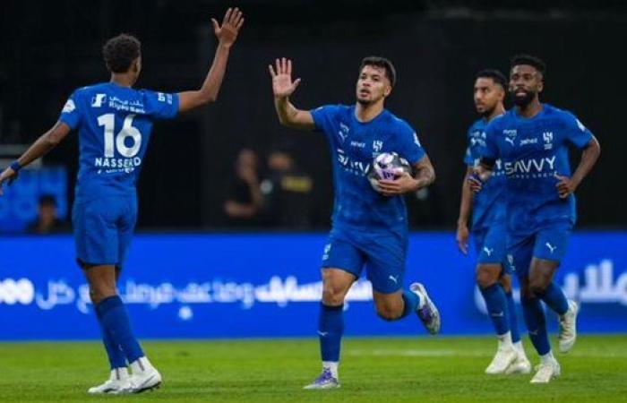 الهلال يقلب الطاولة على الأخدود في الدوري السعودي