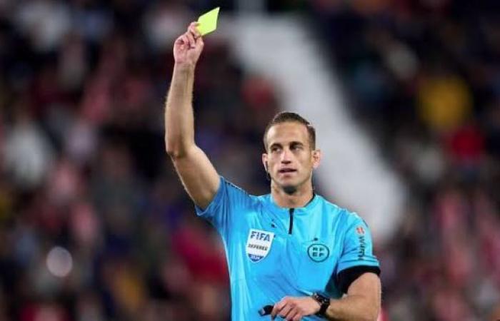 حكم مباراة الأهلي وبيراميدز يدير قمة ريال مدريد وأتلتيكو في الليجا