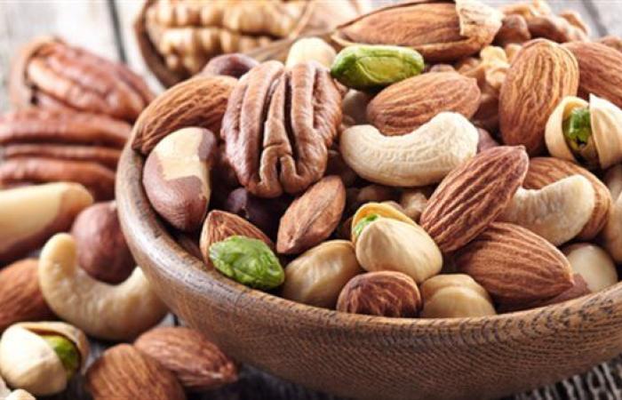 المكسرات.. قوة غذائية بين الفائدة والخطر