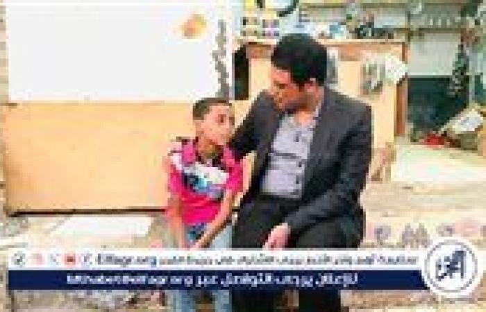 «نائب محافظ سوهاج».. يستجيب لمناشدة الطفل "عبدالله" ويسدد إيجار محل والده لعام كامل