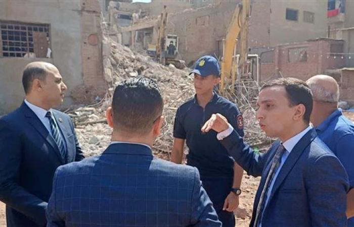 النيابة الإدارية تعاين موقع المصنع المحترق بالمنطقة الصناعية بالمحلة الكبرى