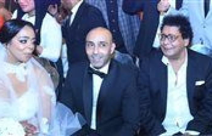 بالصور.. محمد منير يحتفل بعقد قران ابنة شقيقته بحضور نجوم الفن