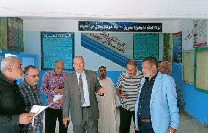لمتابعة الانضباط.. "دسوقي" في جولة مفاجئة على 4 مدارس بمركز منفلوط