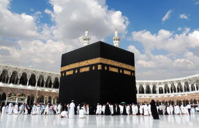 الاقتصادي بـ32 ألف جنيه.. شركات السياحة تكشف أسعار برامج العمرة خلال أكتوبر