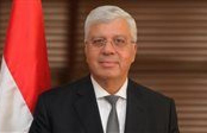 وزير التعليم العالي يعلن صدور قرارات جمهورية بتعيين قيادات جامعية جديدة