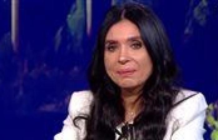 دينا: الرقص أصبح وسيلة للعلاج النفسي واللياقة البدنية