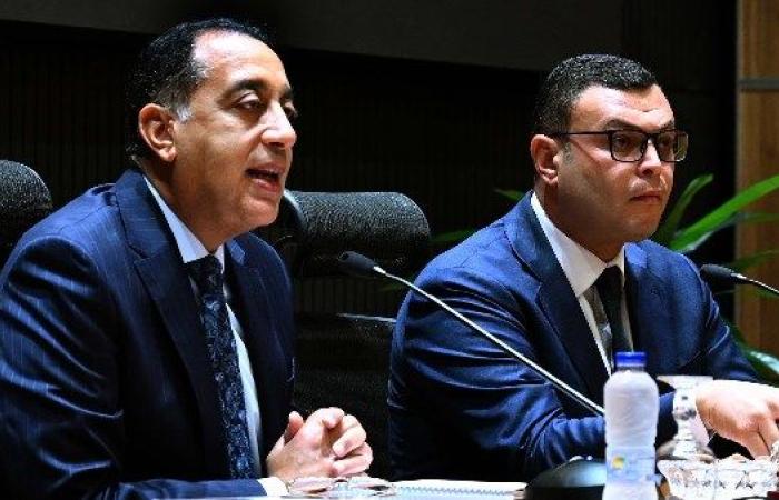 مدبولي يجتمع برؤساء المدن الجديدة: تكليفات صارمة لعودة المظهر الحضاري